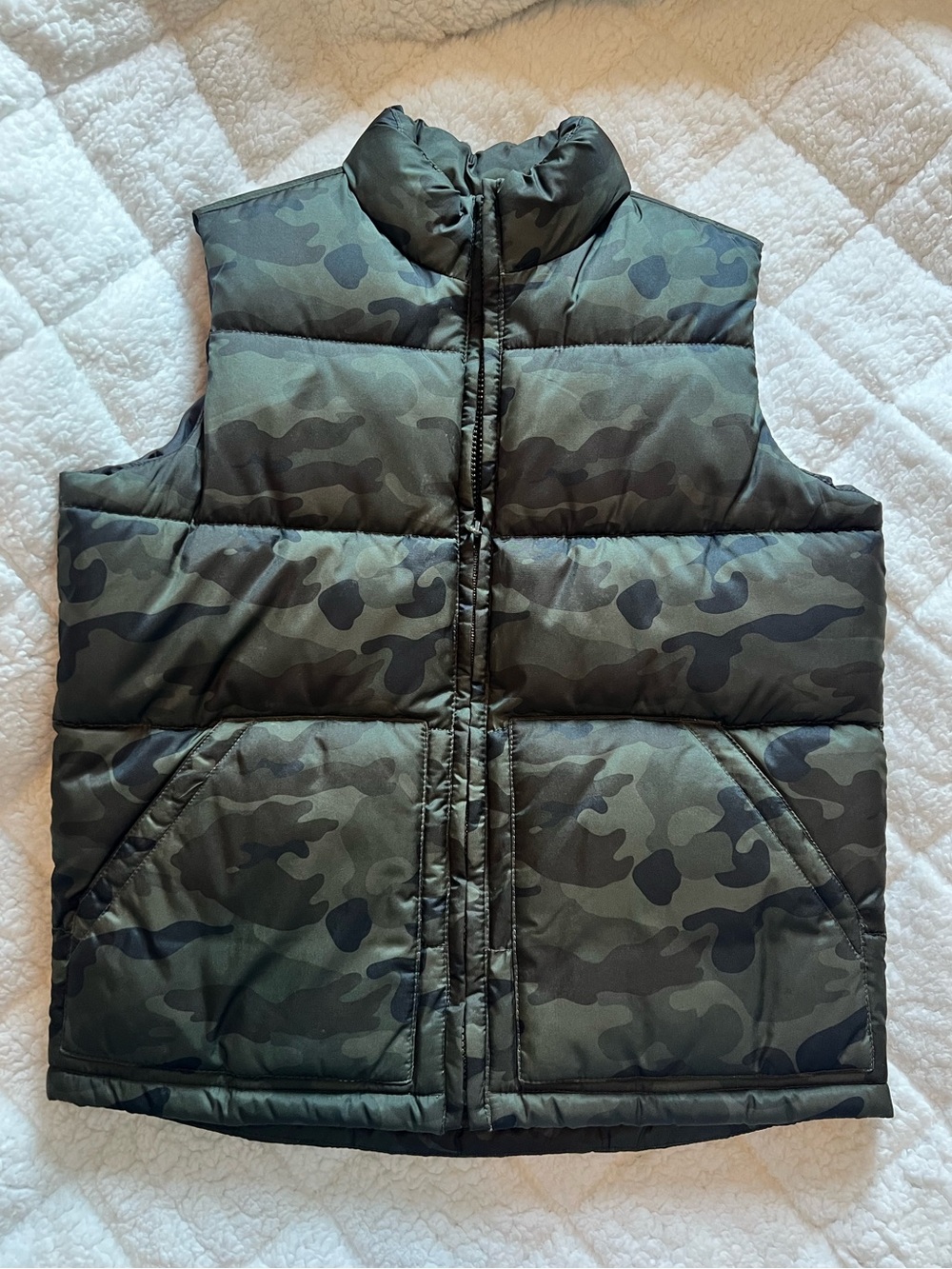 Boys Camo Puffer Vest - Olive Green